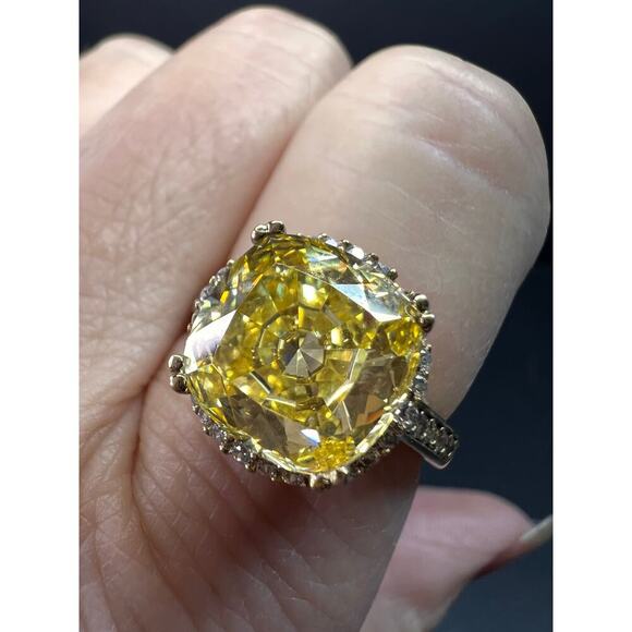 Yellow CZ halo ring in gold over sterling silver size 9 - Picture 4 of 16